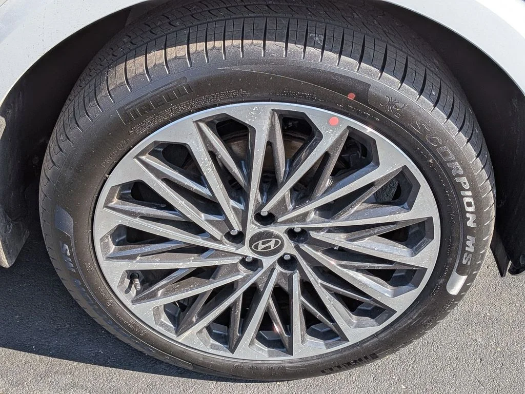 New 2026 White Hyundai Calligraphy image 9