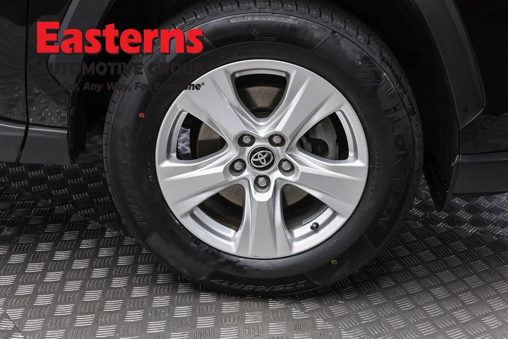 Used 2021 Black Toyota XLE image 30