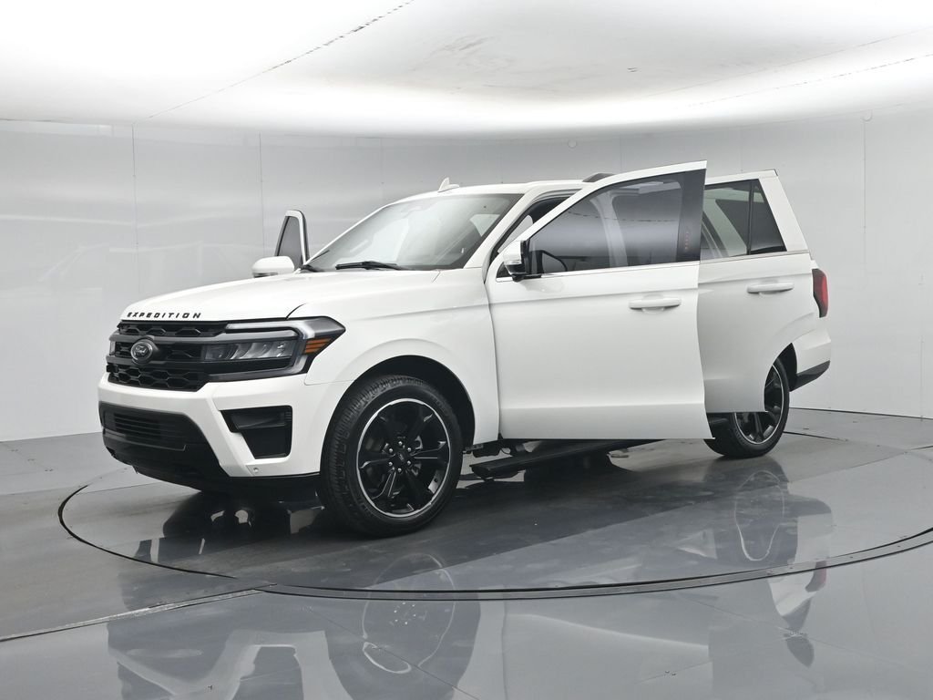 Certified Used 2023 White Ford Limited image 36