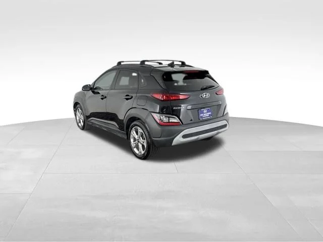 Used 2022 Black Hyundai SEL image 14
