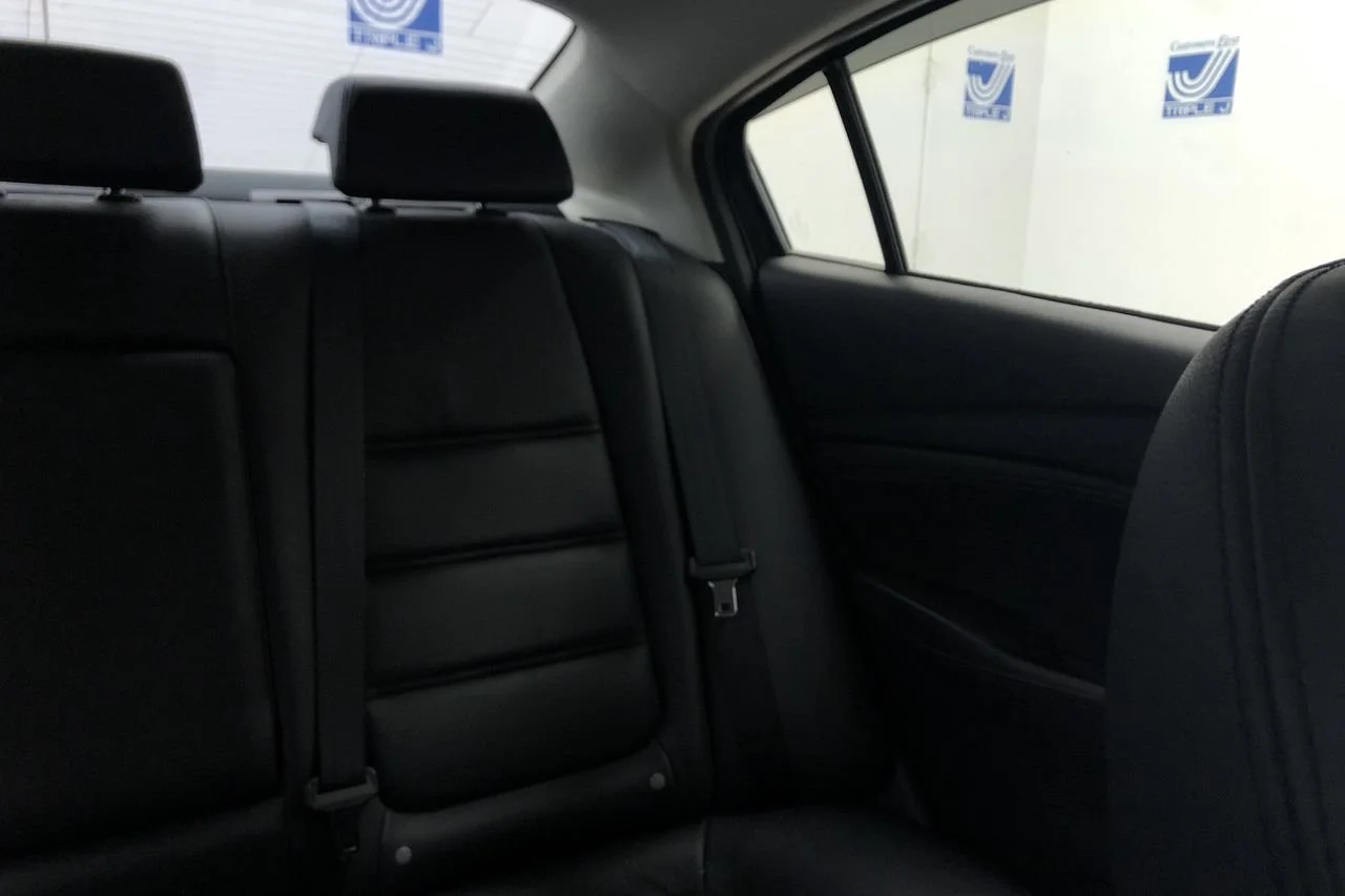 Used 2017 Snowflake White Pearl Mazda Grand Touring image 15
