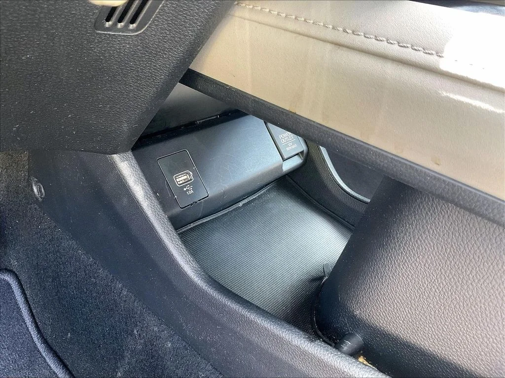 Certified Used 2019 Silver Honda LX image 25