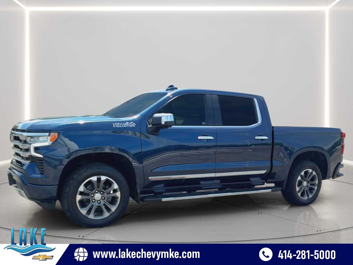 Certified Used 2022 Northsky Blue Metallic Chevrolet High Country image 4