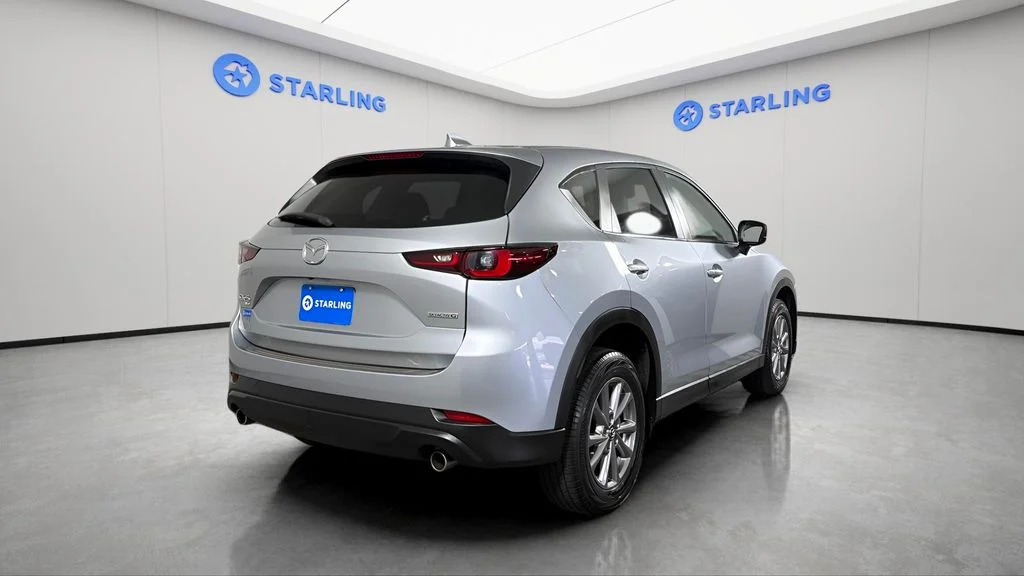 Used 2022 Silver Mazda 2.5 S Select Package image 9