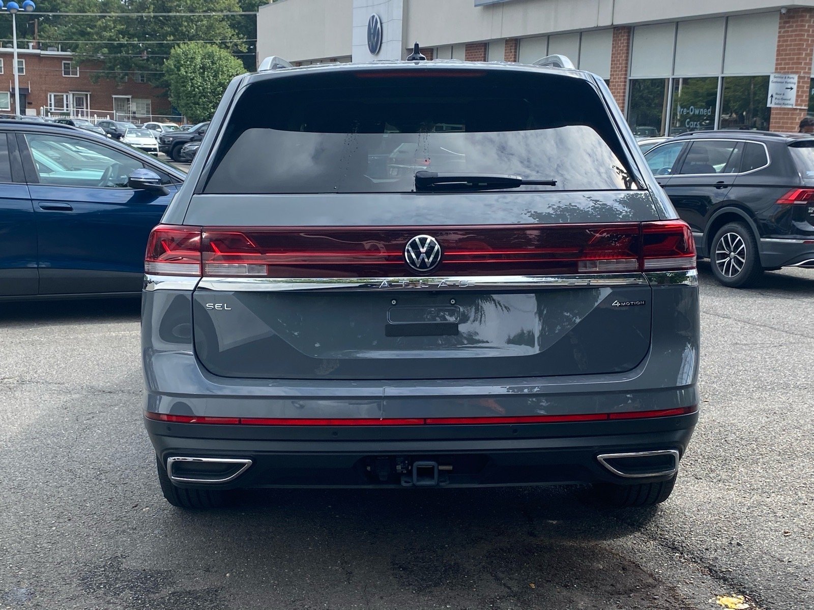Certified Used 2025 Gray Volkswagen 2.0T SEL image 3