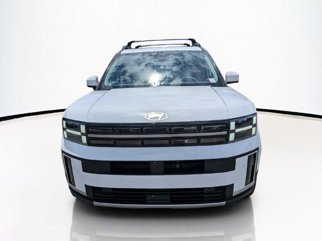 New 2027 White Hyundai Limited FWD image 9
