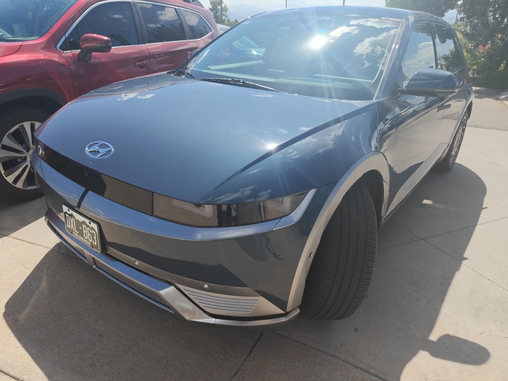 Used 2023 Digital Teal Hyundai Limited image 1