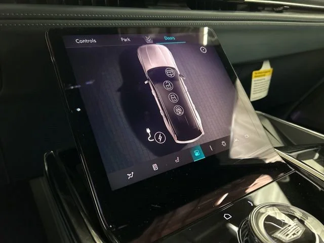2025 Cadillac Escalade IQ Sport 2 - Photo 16