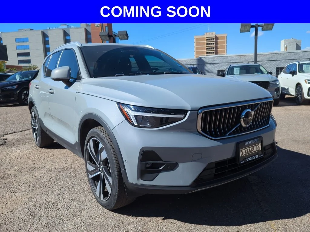 2024 Volvo XC40