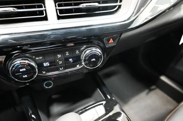 2026 Chevrolet Trax RS - Photo 17