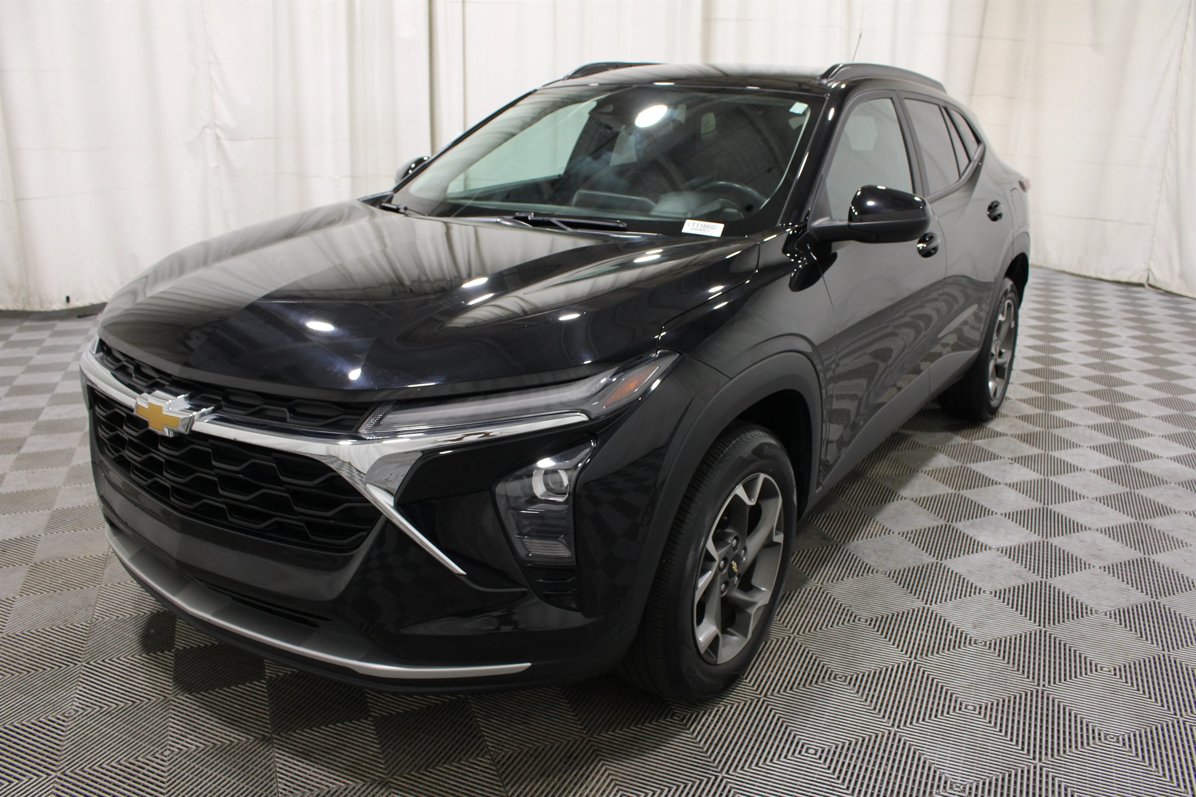Used 2024 Mosaic Black Metallic Chevrolet LT image 33