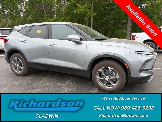 2025 Chevrolet Blazer 2.0T 2LT FWD's photo