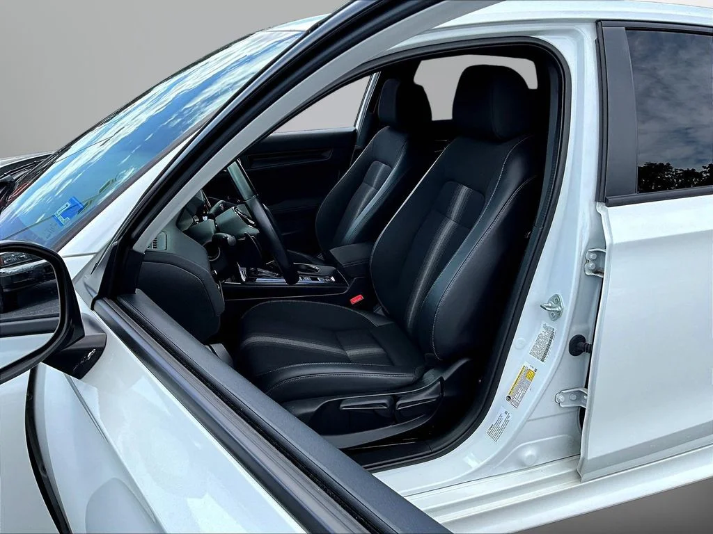 Used 2023 Platinum White Pearl Honda Sport image 20
