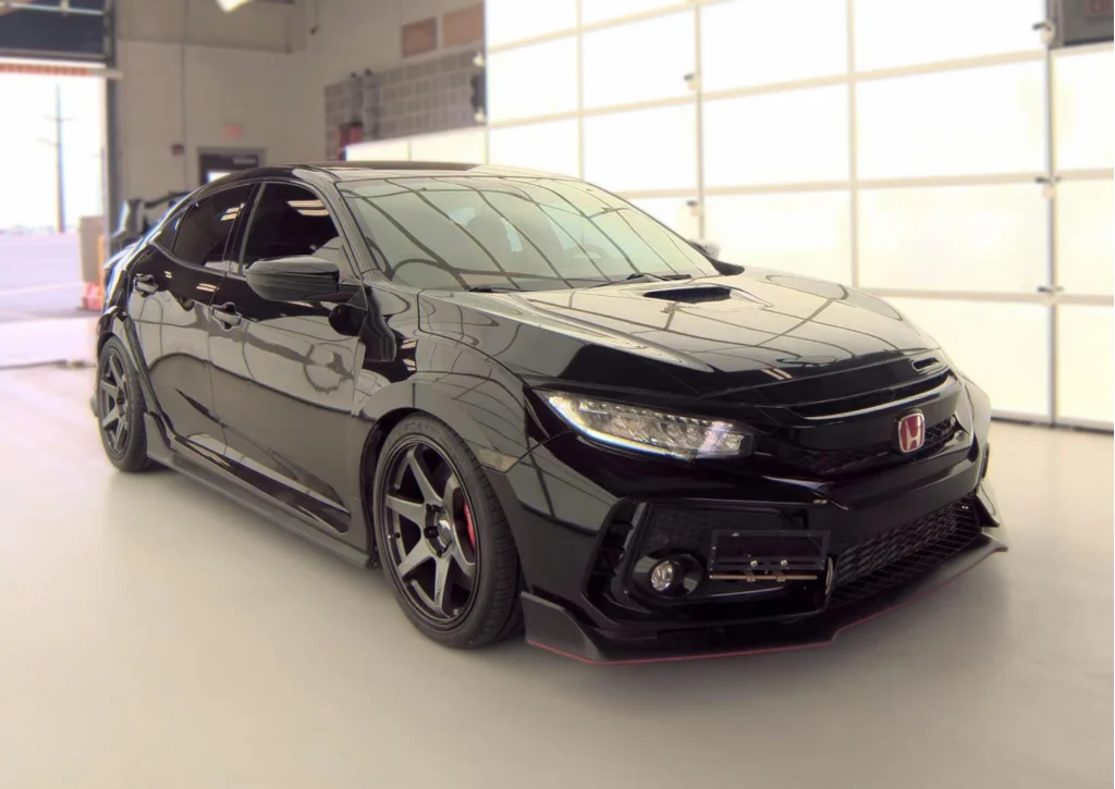 Used 2019 Crystal Black Pearl Honda Touring image 7
