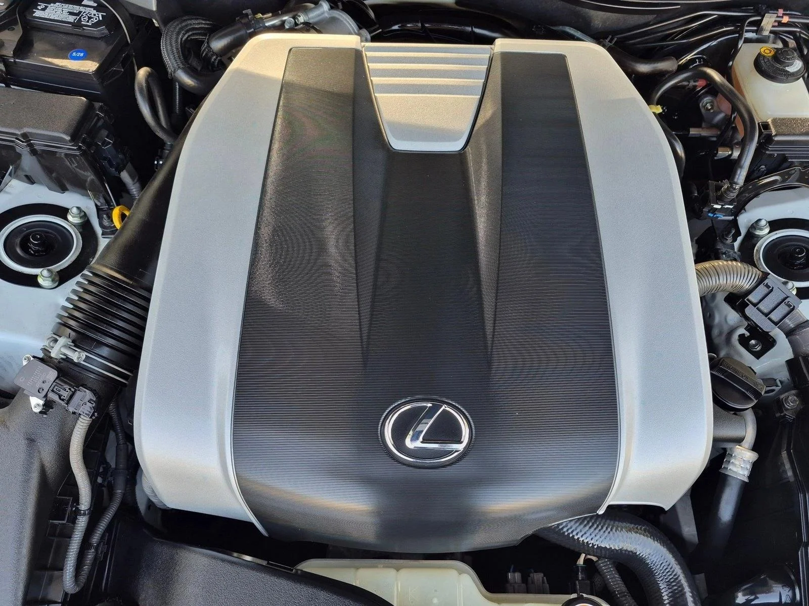 Certified Used 2021 Ultra White Lexus F SPORT image 21