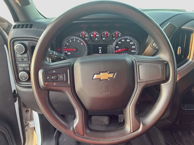 Used 2019 SUMMIT WHITE Chevrolet Custom image 16