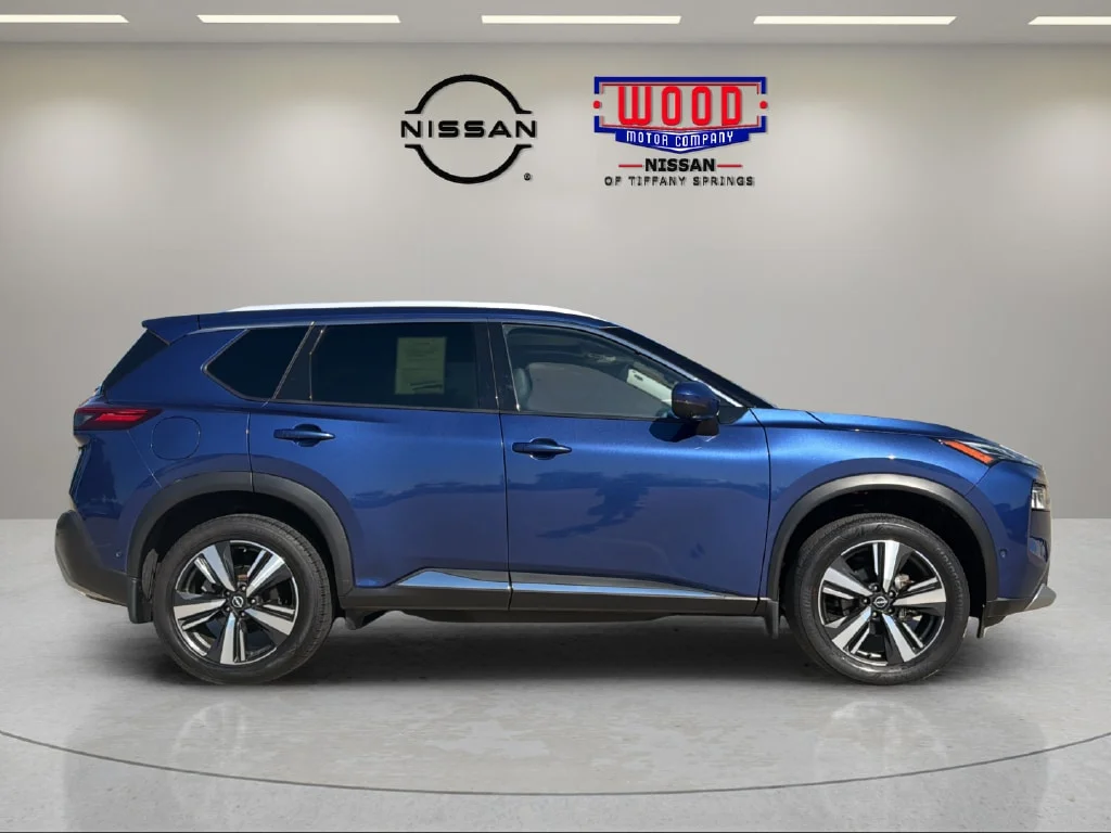 Certified Used 2023 Caspian Blue Metallic Nissan Platinum image 2