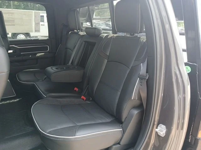 New 2026 Granite Crystal Metallic Clear-Coat Exterior Paint RAM Laramie image 20