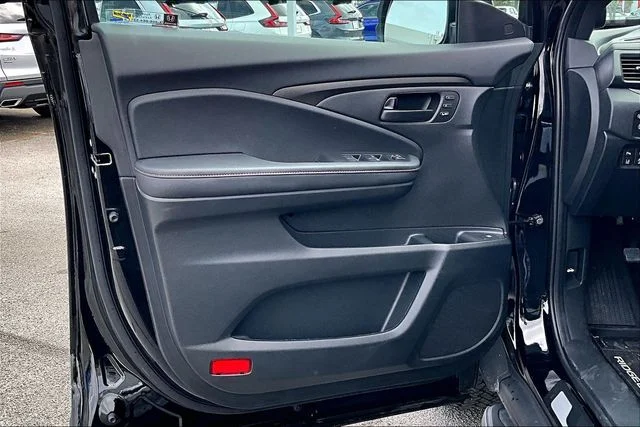 2025 Honda Ridgeline TrailSport - Photo 13
