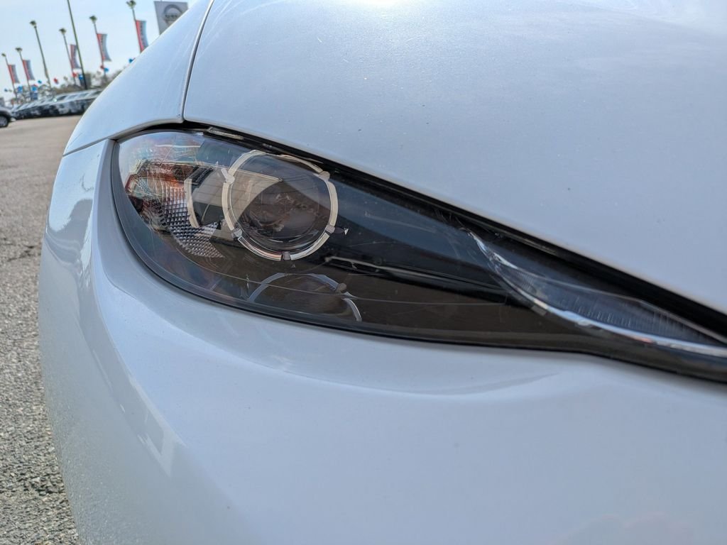 2023 Mazda MX-5 Miata RF Grand Touring - Photo 11