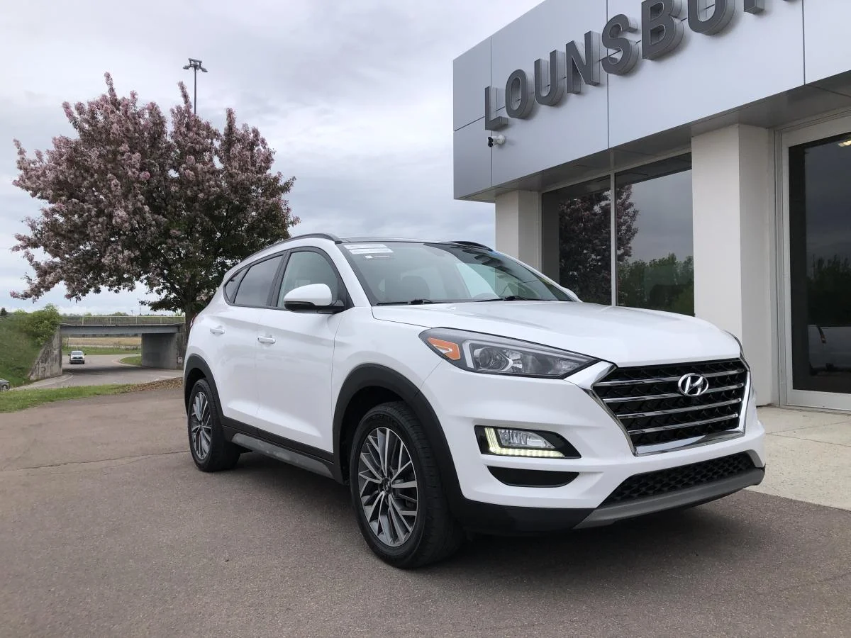 Used 2019 White Hyundai Ultimate Awd image 1