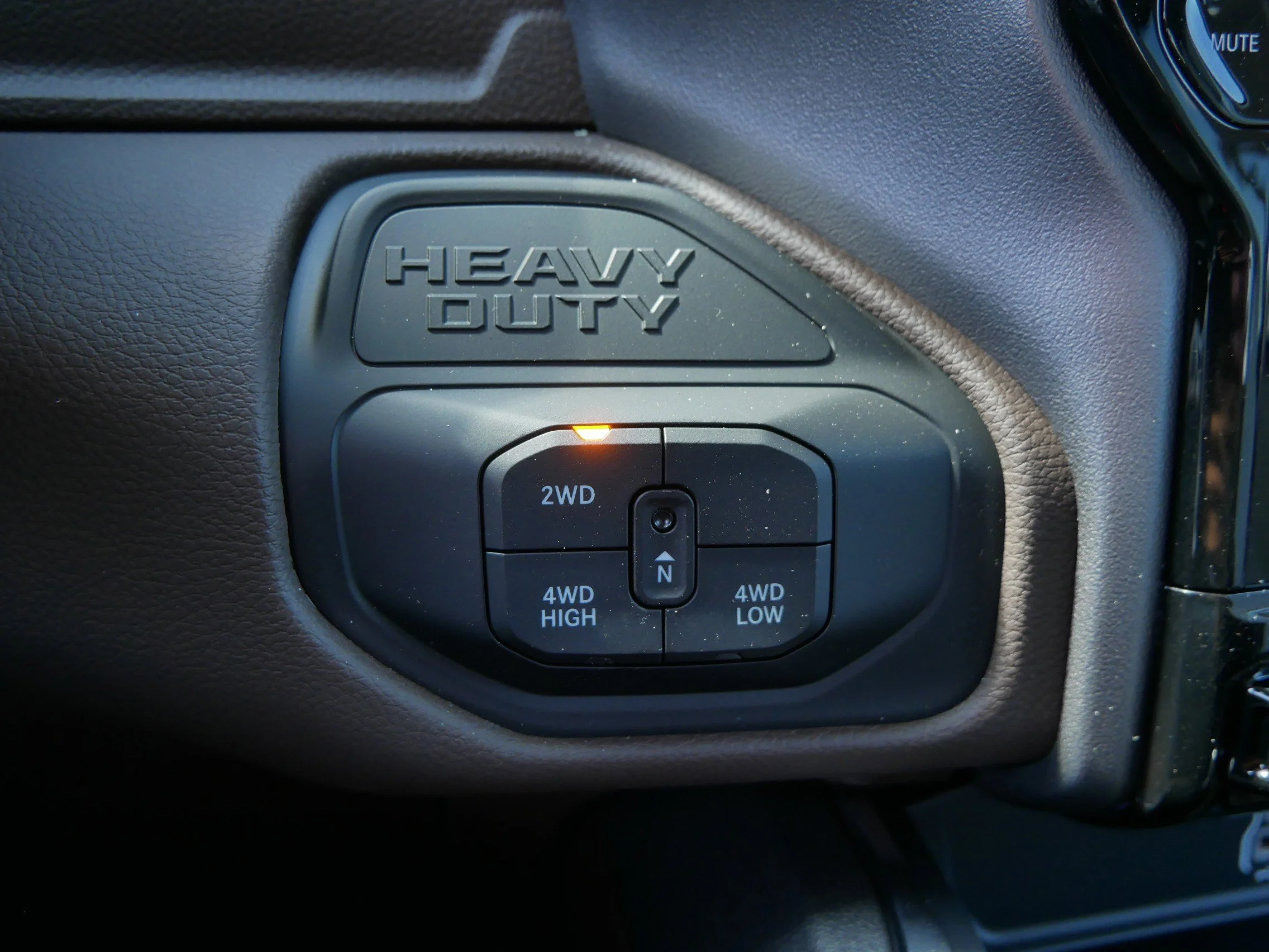 New 2026 Bright White Clear-Coat Exterior Paint RAM Laramie image 12