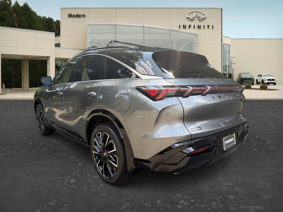 New 2027 2T GRPT SHDW INFINITI AUTOGRAPH image 10