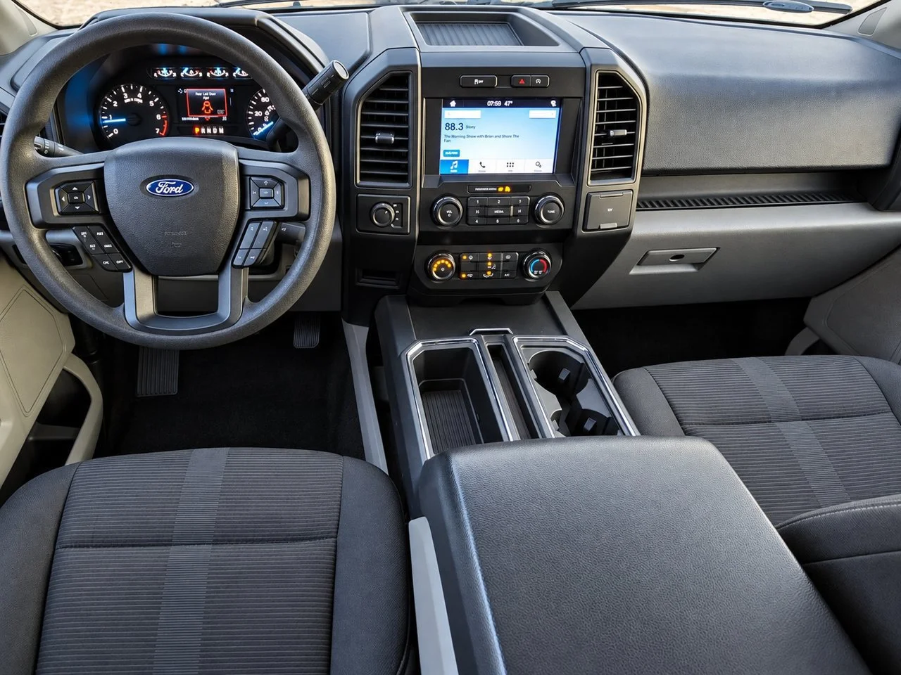 Used 2019  Ford  image 28