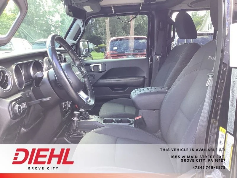 Used 2018 Black Jeep Unlimited Sahara image 16