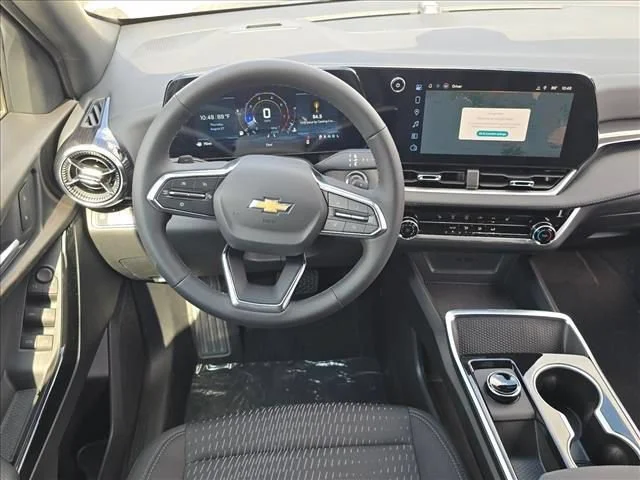 2027 Chevrolet Equinox LT - Photo 18