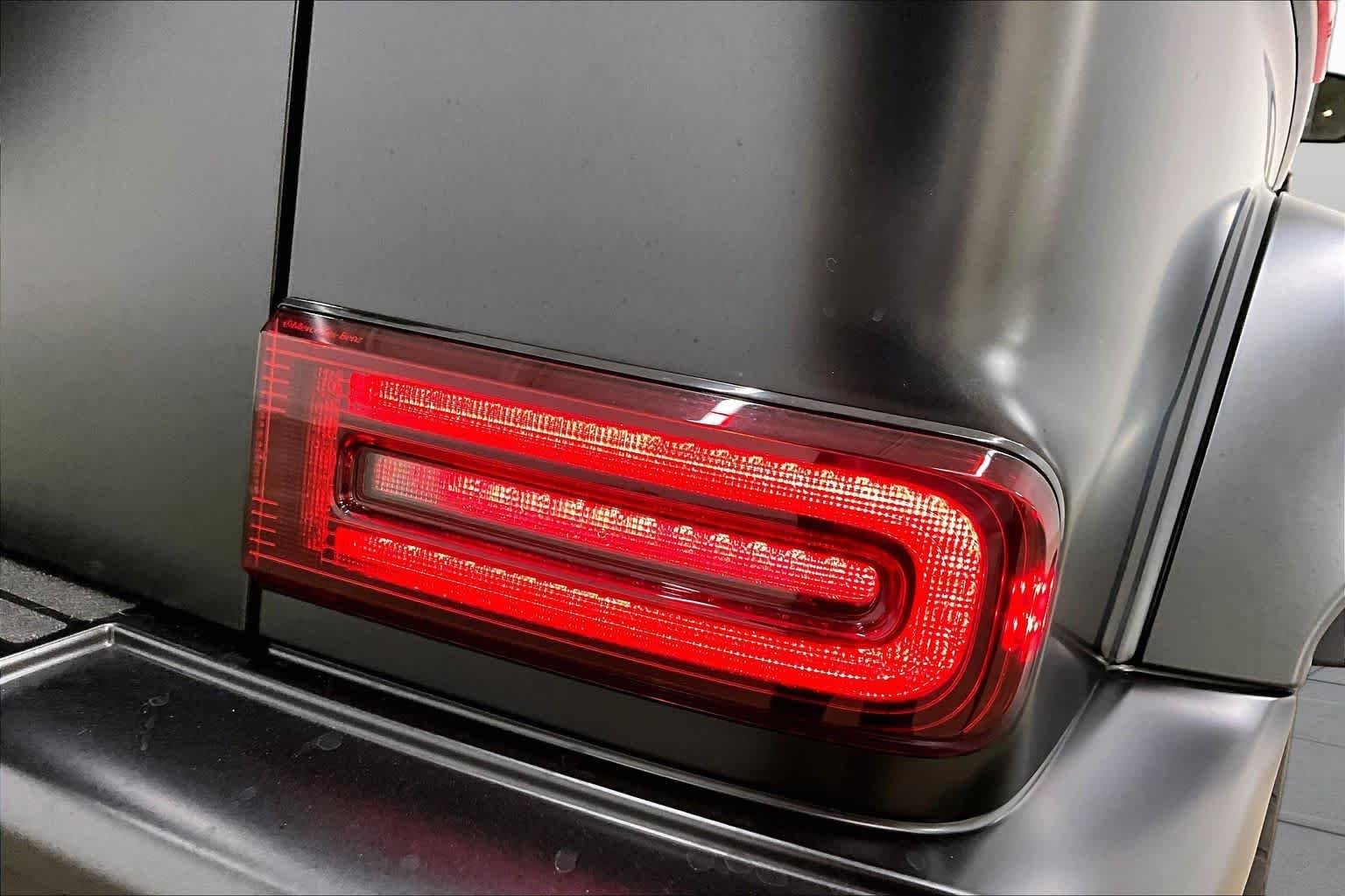New 2027 MANUFAKTUR Night Black Magno Mercedes-Benz AMG® G 63 image 14