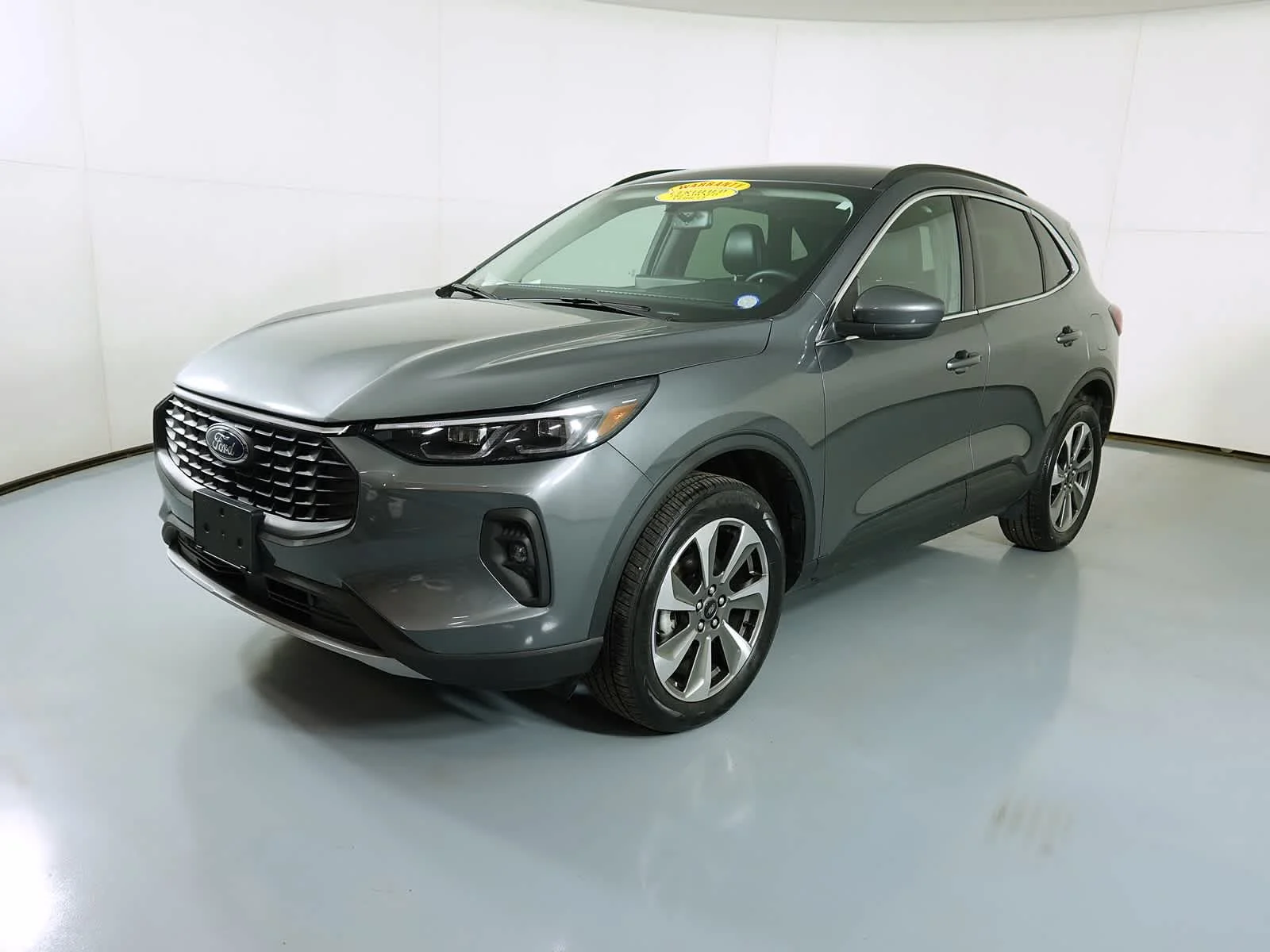 Used 2025 Carbonized Gray Ford Platinum image 8