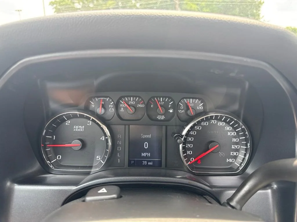 Used 2024 Summit White Chevrolet Work Truck image 17