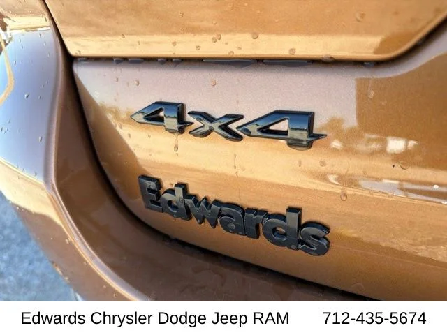 New 2027 Brown Jeep Limited image 13