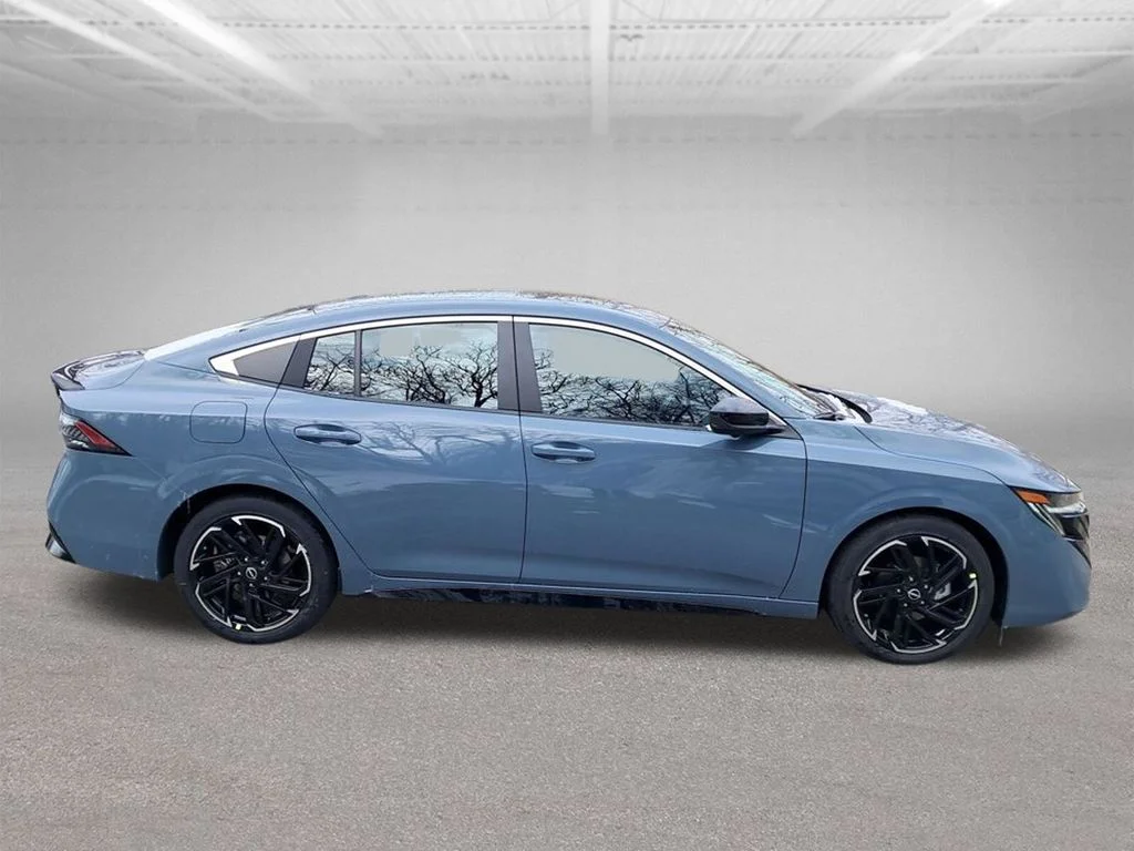 New 2026 Gray Nissan SR image 7