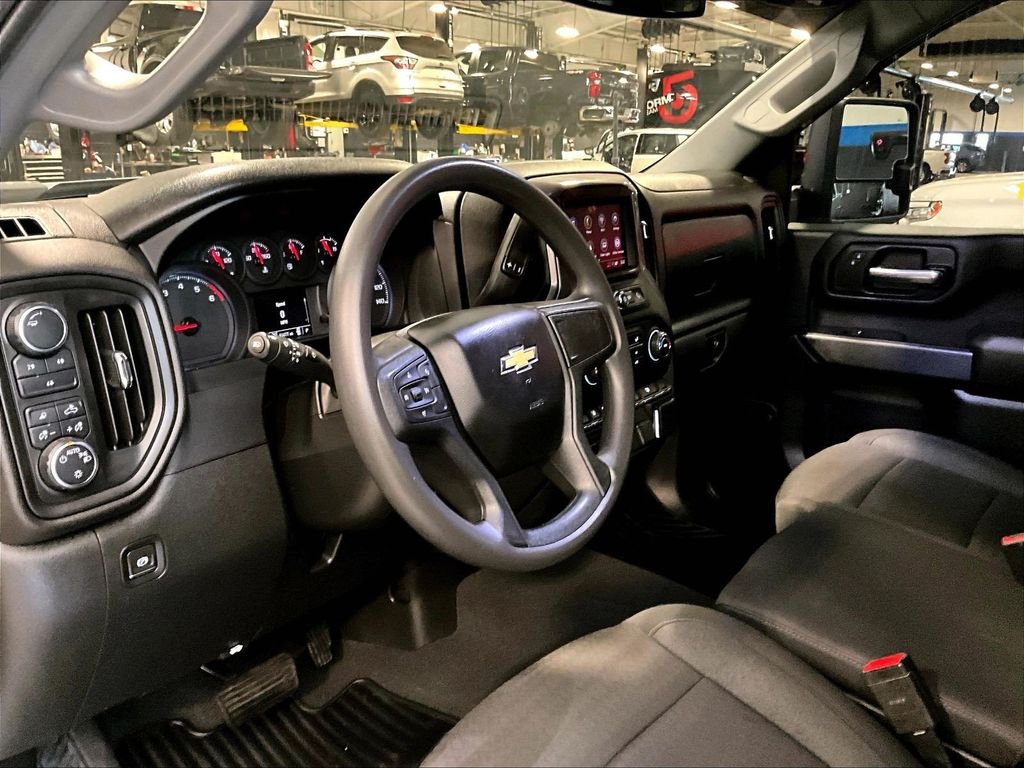 Used 2024 Sterling Gray Metallic Chevrolet Custom image 8