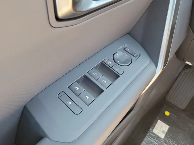 New 2027 Magma Red Matte Kia X-Line S image 27