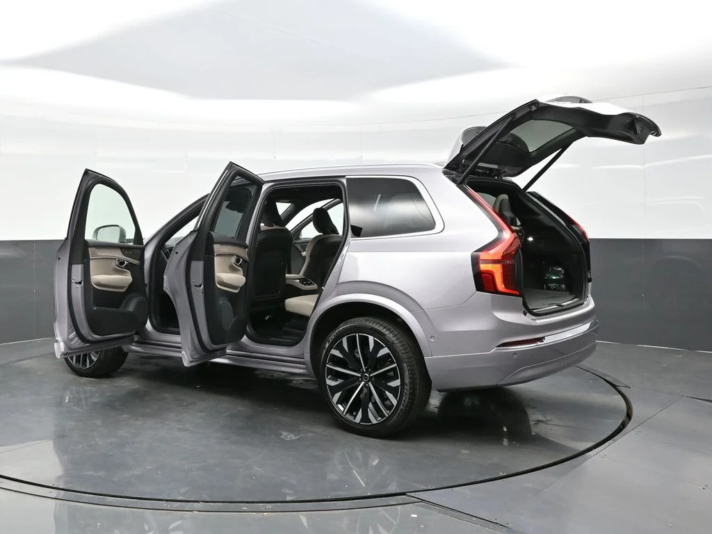 New 2026 Aurora Silver Volvo Plus image 53