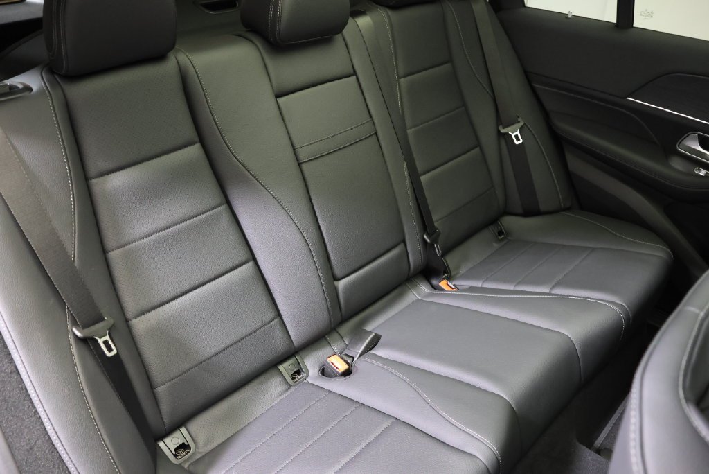 Certified Used 2026 Black Mercedes-Benz GLE 350 image 55