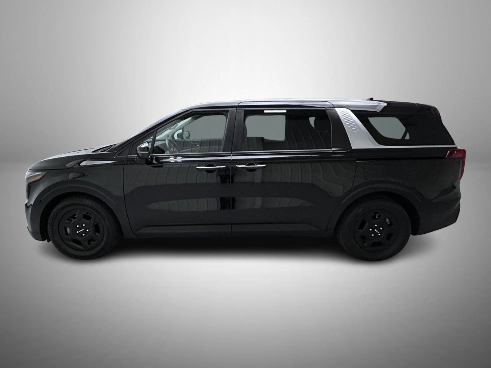 Used 2025 Black Kia LXS image 8
