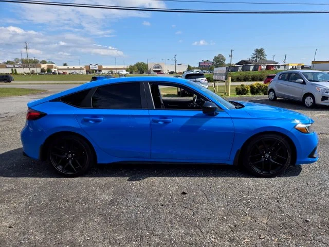 Used 2024 Blue Honda Sport image 9