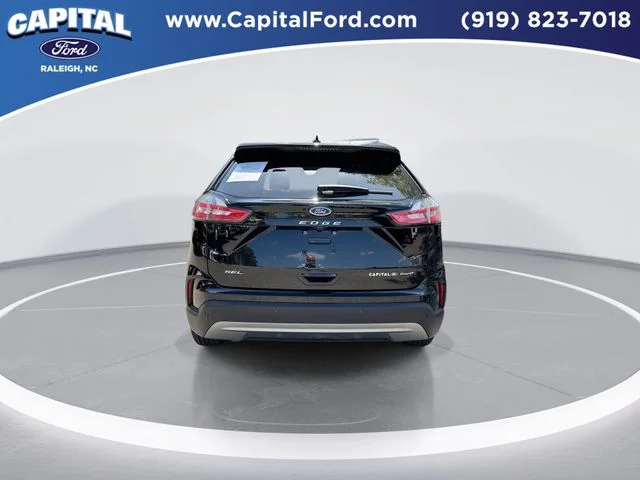 Used 2023 Black Ford SEL image 7