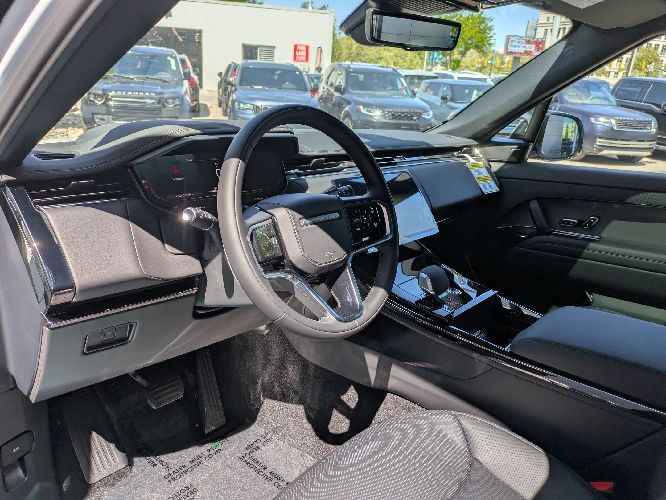New 2026 Fuji White Land Rover P360 SE image 15