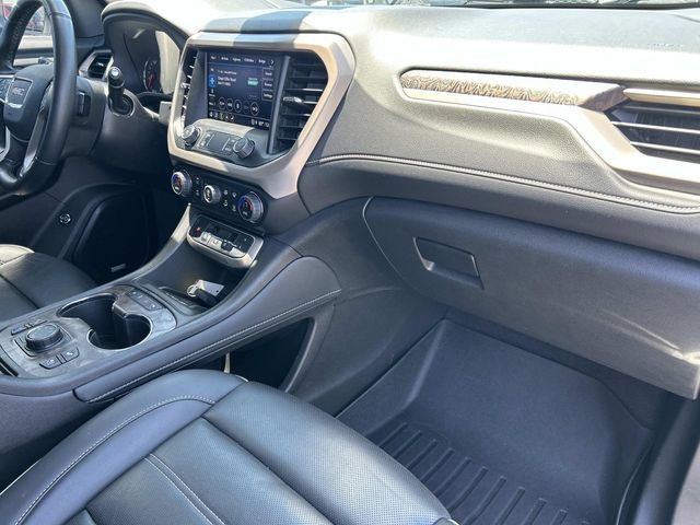 2023 GMC Acadia Denali - Photo 23