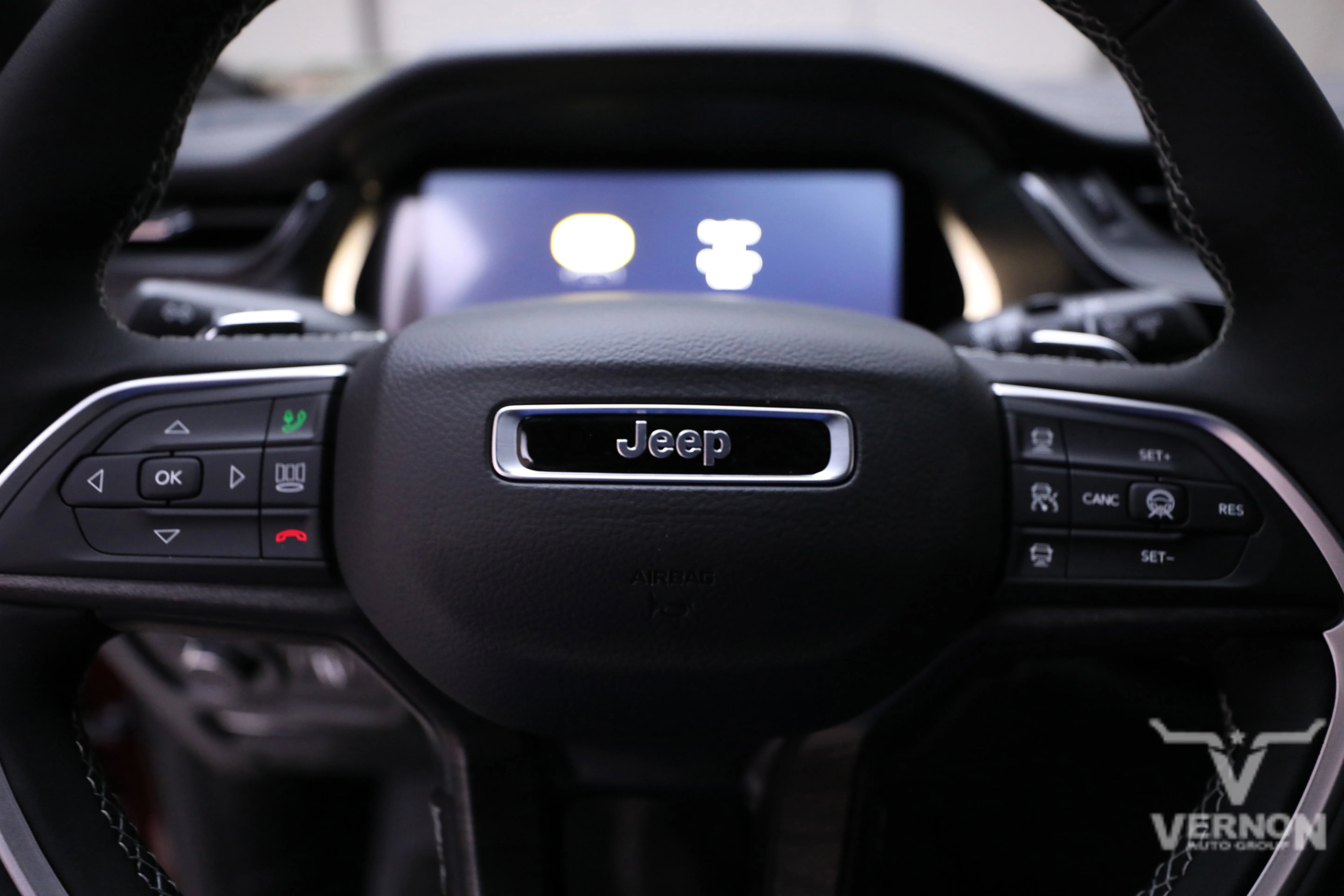 New 2026 Jeep Grand Cherokee Laredo Altitude 4x4