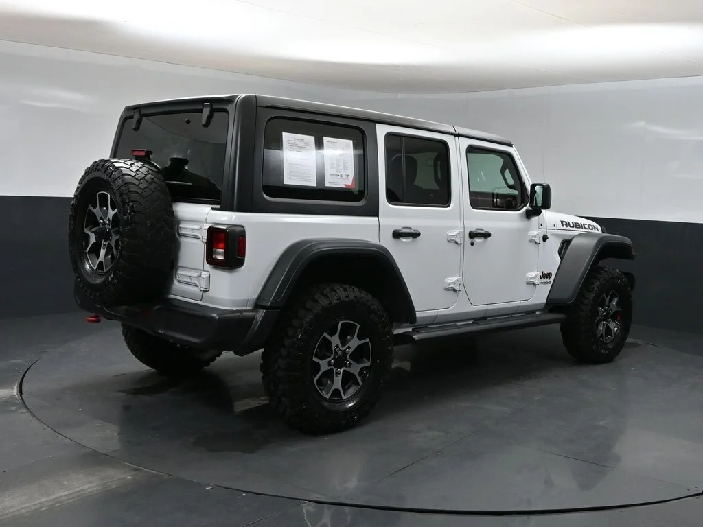 Used 2020 White Jeep Unlimited Rubicon image 2