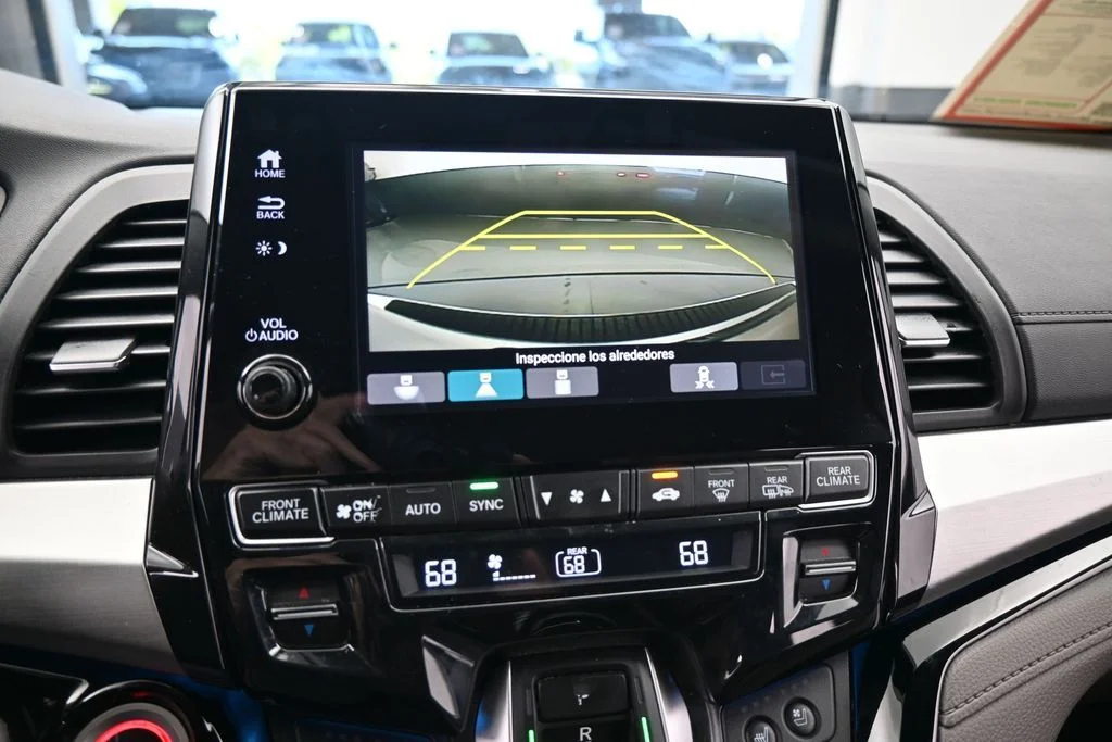 Used 2019 White Honda Elite image 21