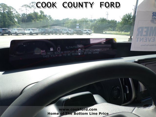 New 2027 Star White Metallic Tri-Coat Ford MAX Active image 20