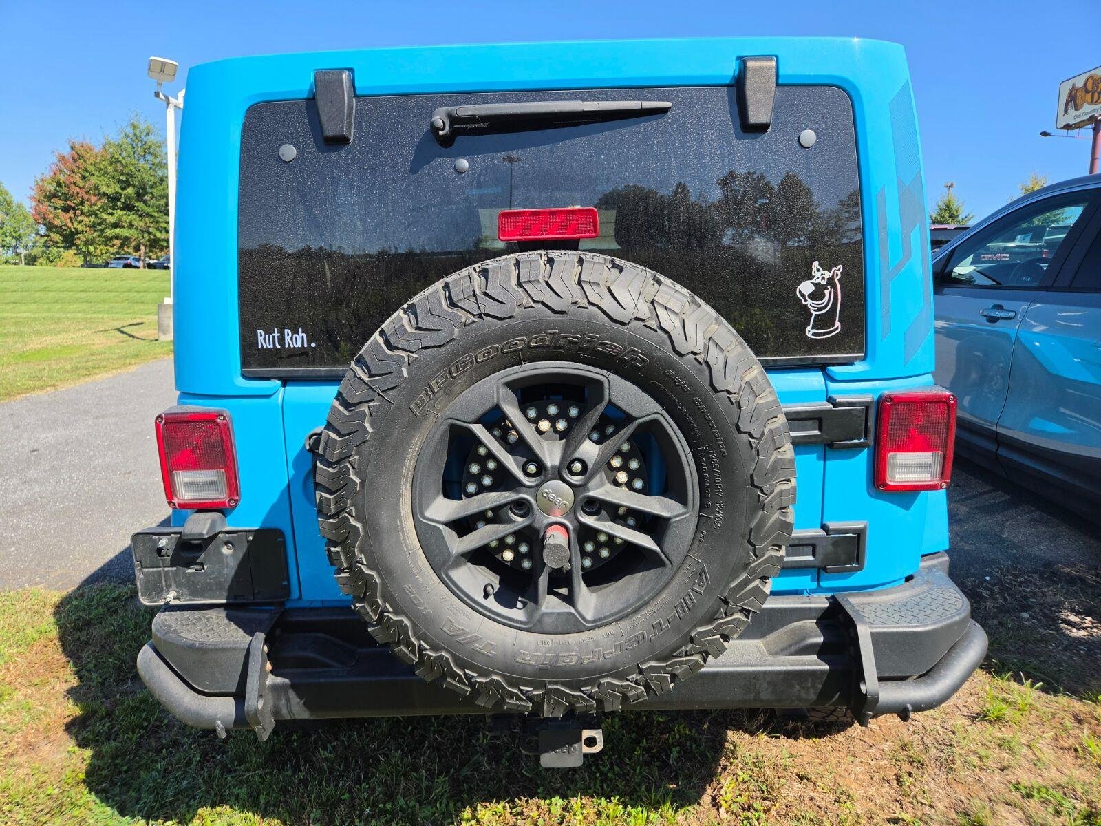 Used 2017 Blur Jeep Winter image 7