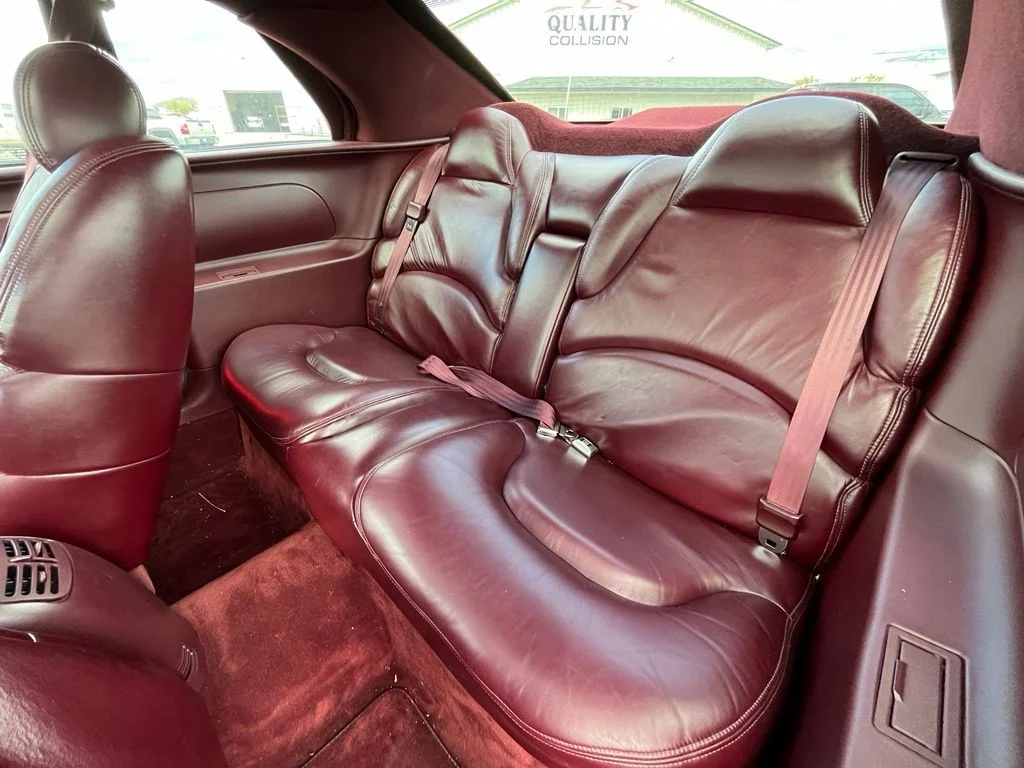Used 1995 White Buick Base image 14